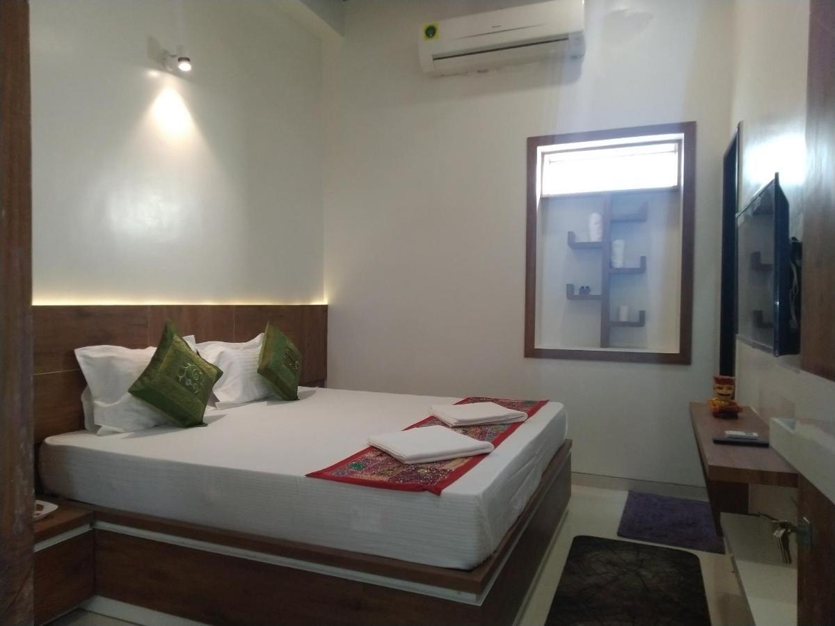 Aapni Haveli Hotel Jaisalmer Bagian luar foto