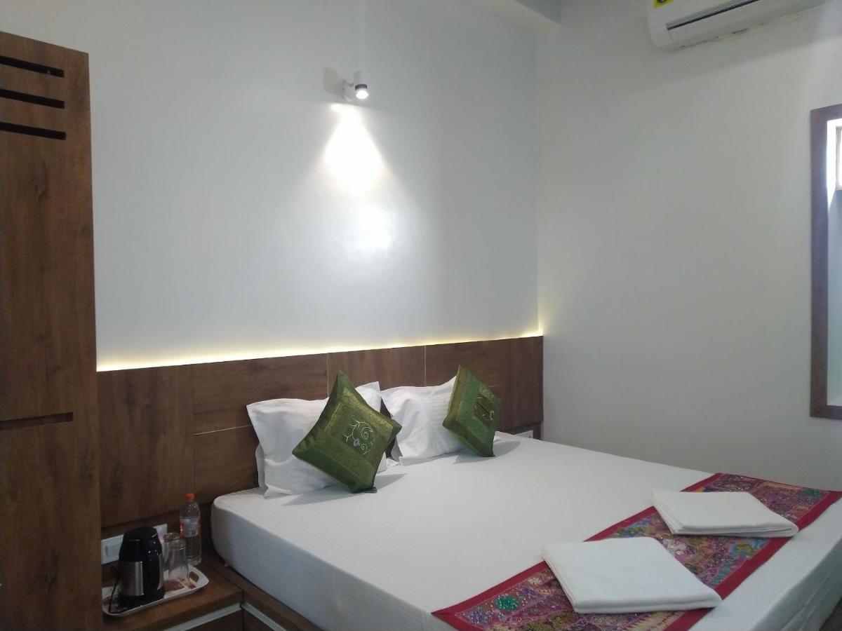 Aapni Haveli Hotel Jaisalmer Bagian luar foto