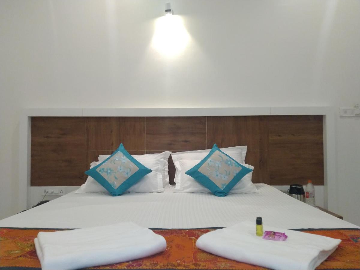 Aapni Haveli Hotel Jaisalmer Bagian luar foto