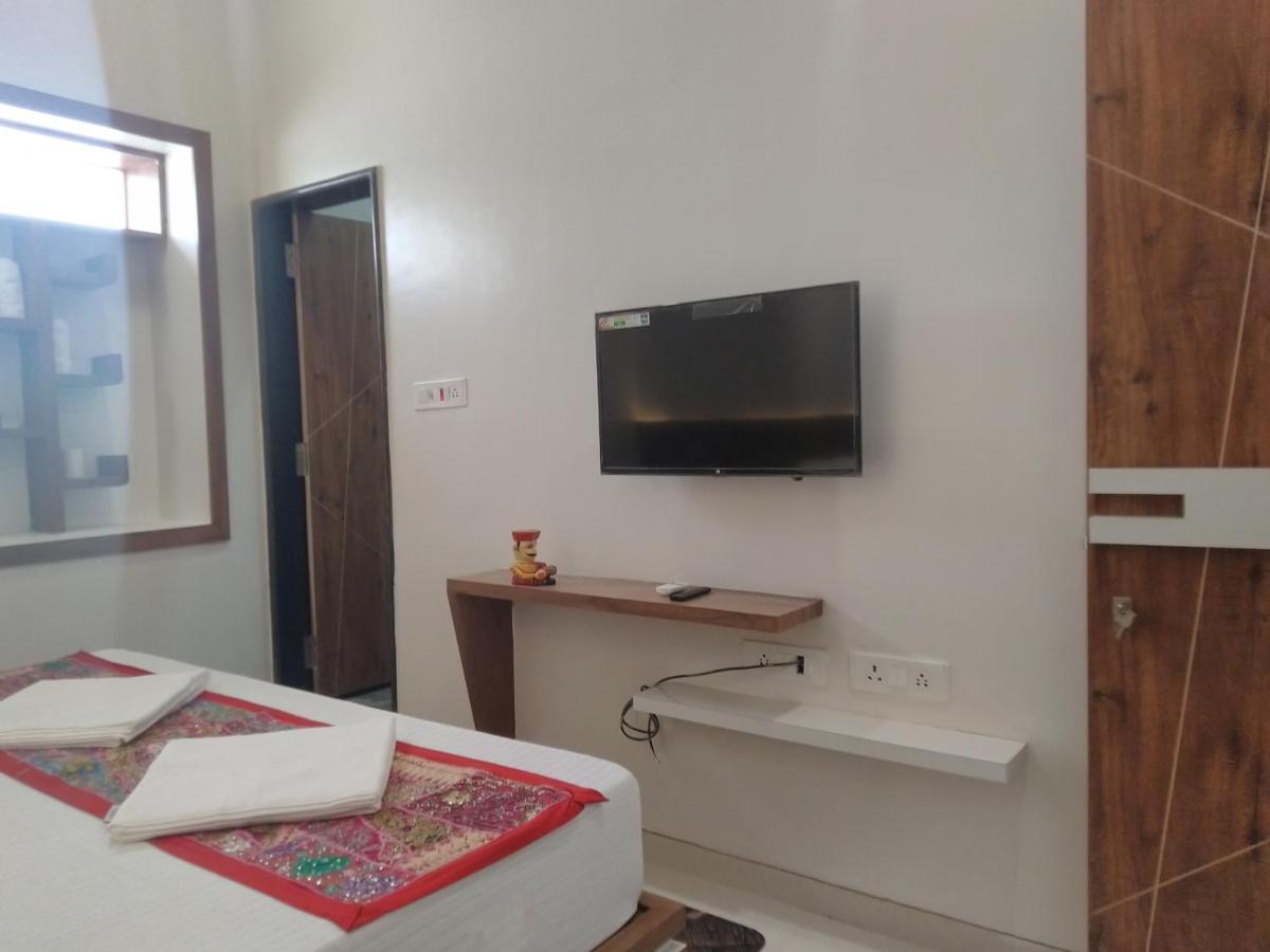 Aapni Haveli Hotel Jaisalmer Bagian luar foto